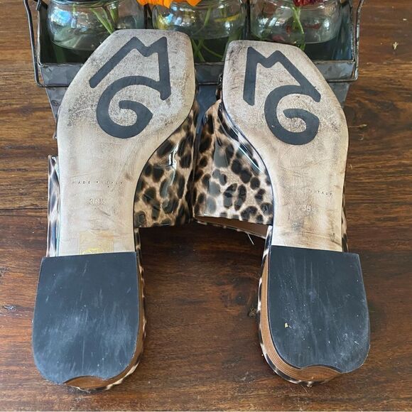 M Gemi Patent Leather Camel Leopard Print Slip-On Sandals Sz 8 (38.5) Italy EUC! - Picture 5 of 7
